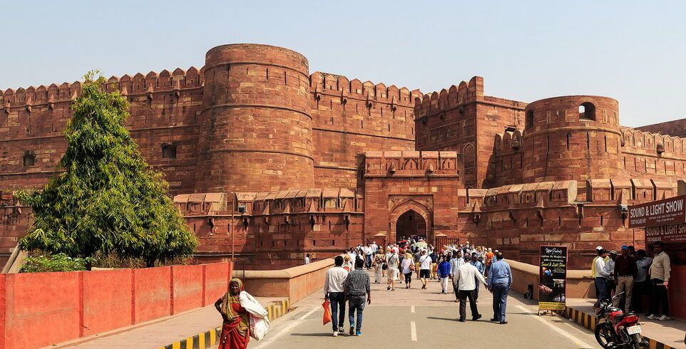 Delhi and Agra Holiday Package