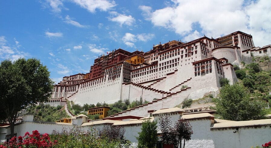 Nepal and Tibet Holiday Package