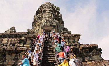 Best historical and religion tour in Cambodia