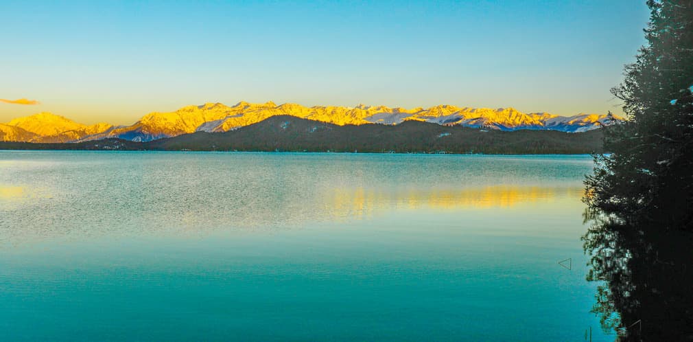 Rara Lake Tour