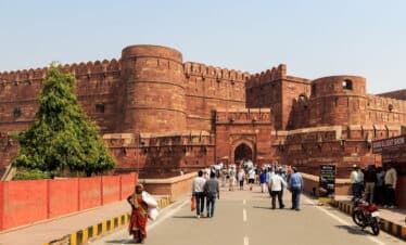 Delhi and Agra Holiday Package